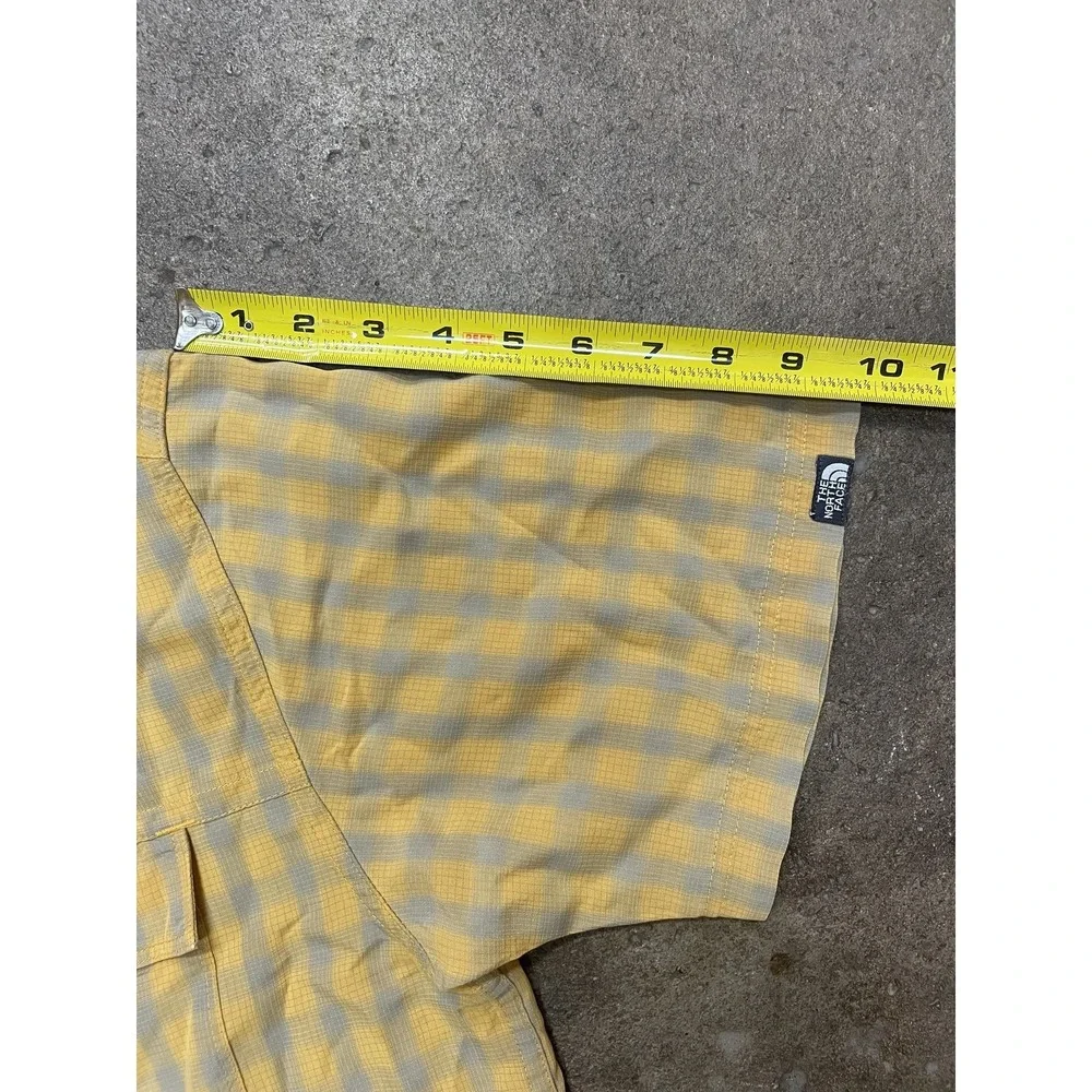 The‎ North Face Shirt Mens Medium Yellow Check Short Sleeve Button Up Hiking